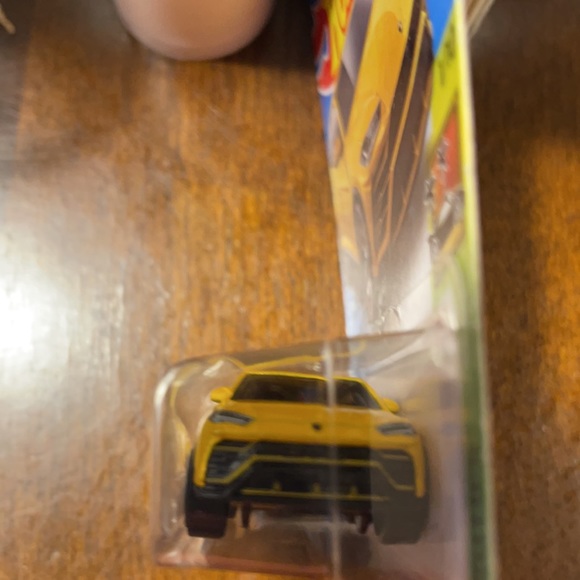 Hot wheel - Picture 2 of 2